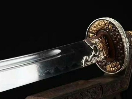 干将一秒六剑出装攻略（携带六把武器，势不可挡！）