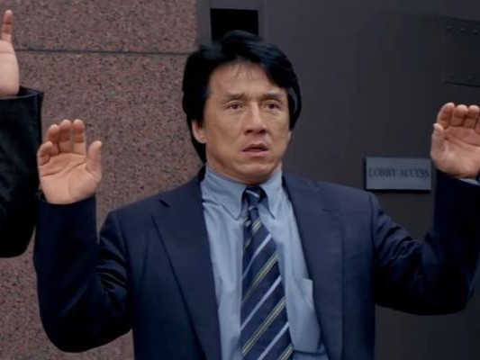 《Dota成龙出装攻略》（揭秘成龙如何选择最佳装备）